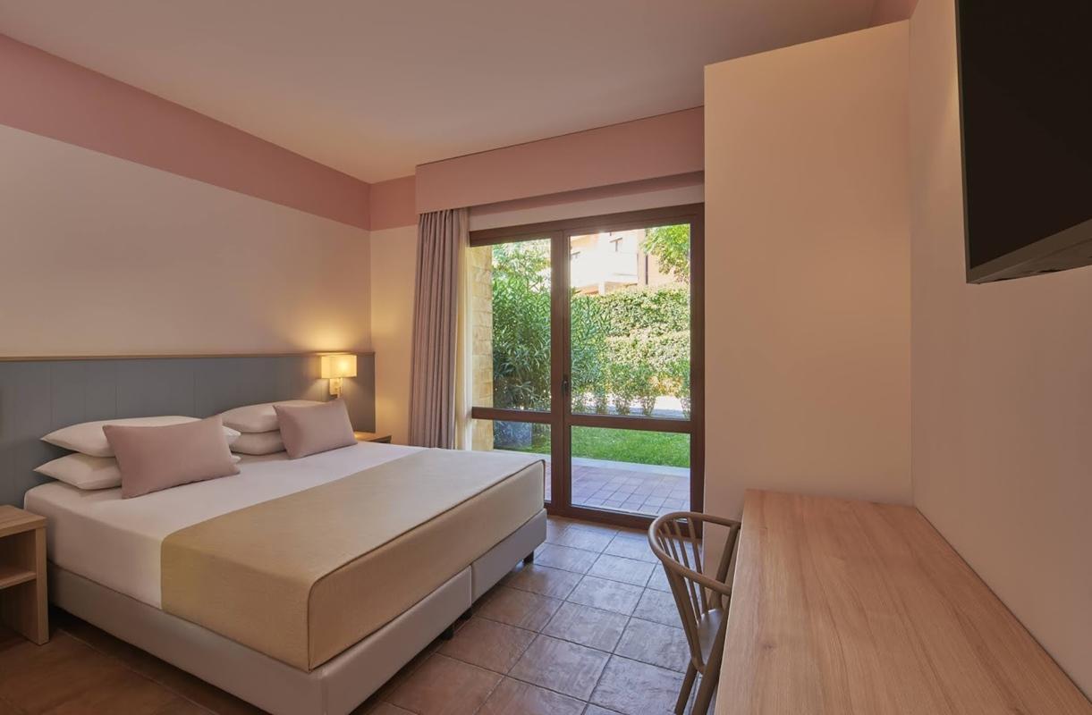 Serenusa Resort Ликата Экстерьер фото