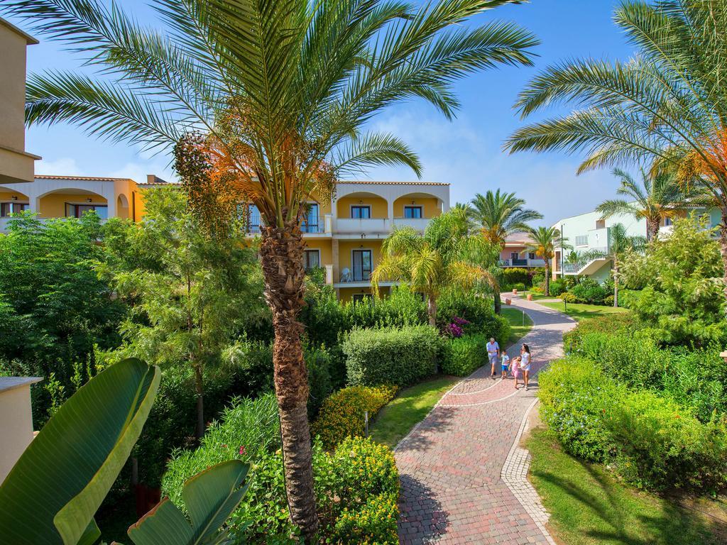 Serenusa Resort Ликата Экстерьер фото