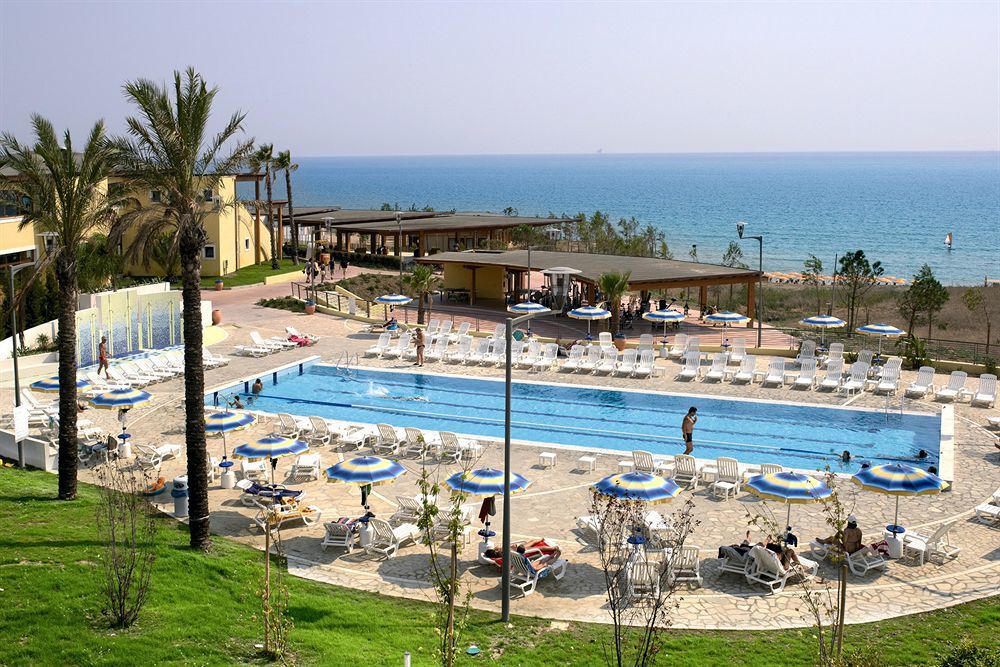 Serenusa Resort Ликата Экстерьер фото
