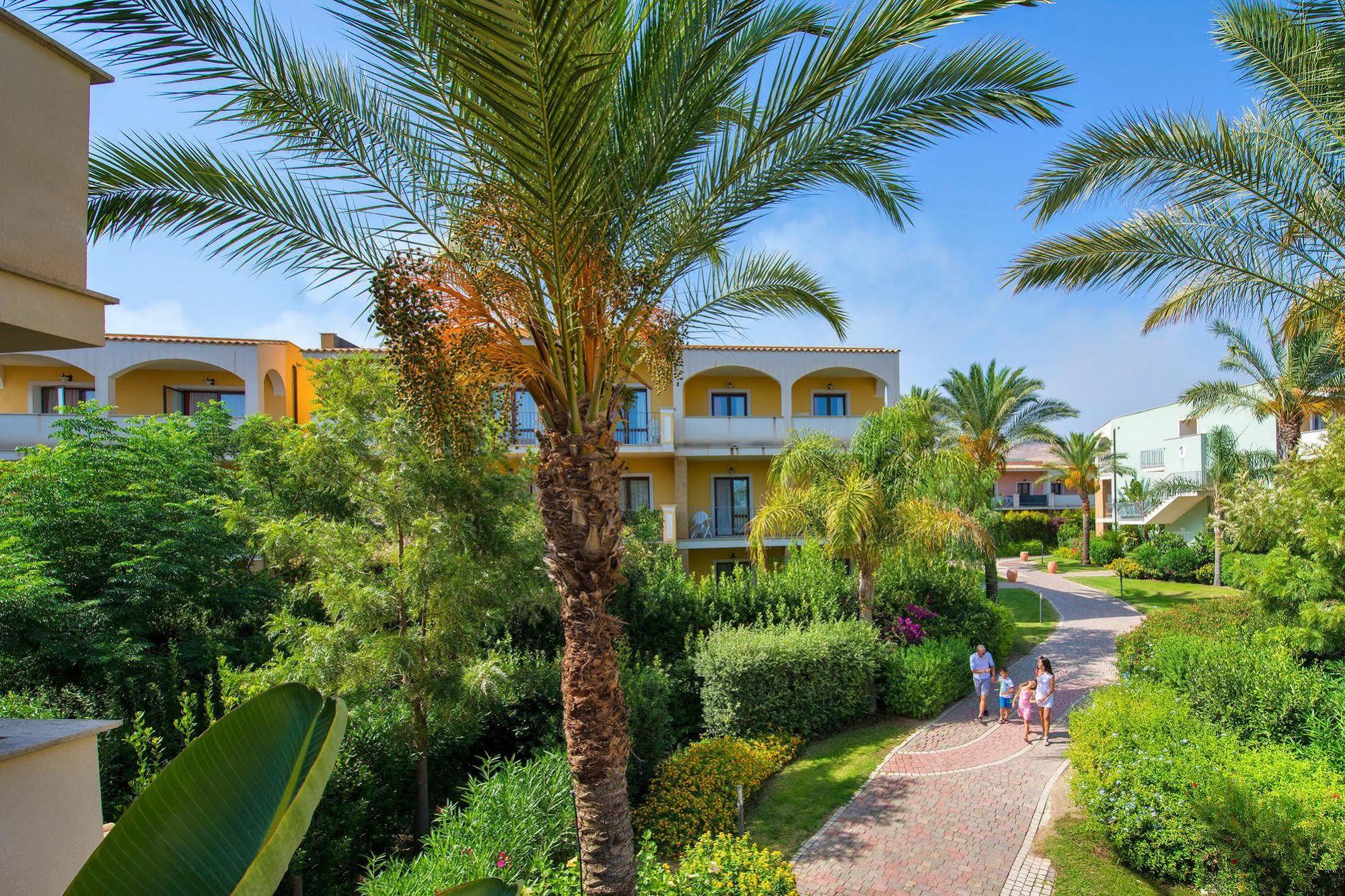 Serenusa Resort Ликата Экстерьер фото