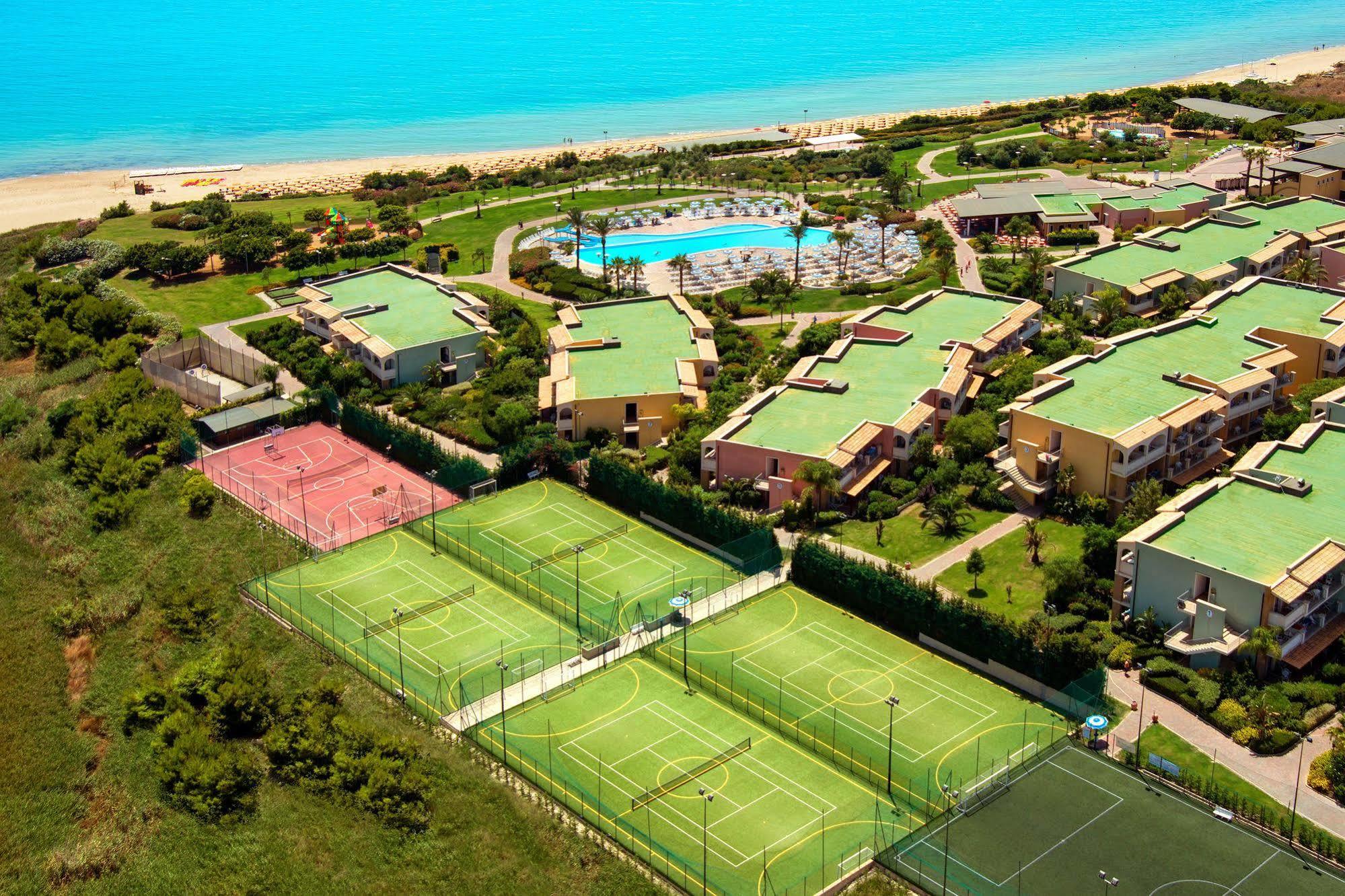 Serenusa Resort Ликата Экстерьер фото