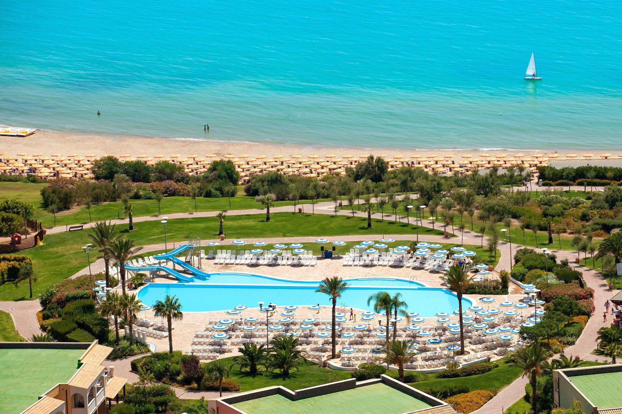 Serenusa Resort Ликата Экстерьер фото